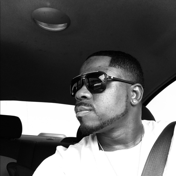 Meet your Posher, Jason - Picture 1 of 1